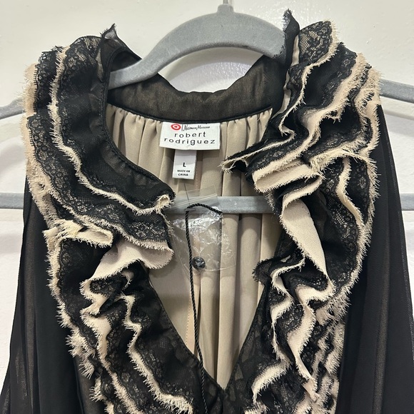 Robert Rodriguez for Target Black Sleeveless Top with Cream Ruffled Trim Sz L - Picture 2 of 5